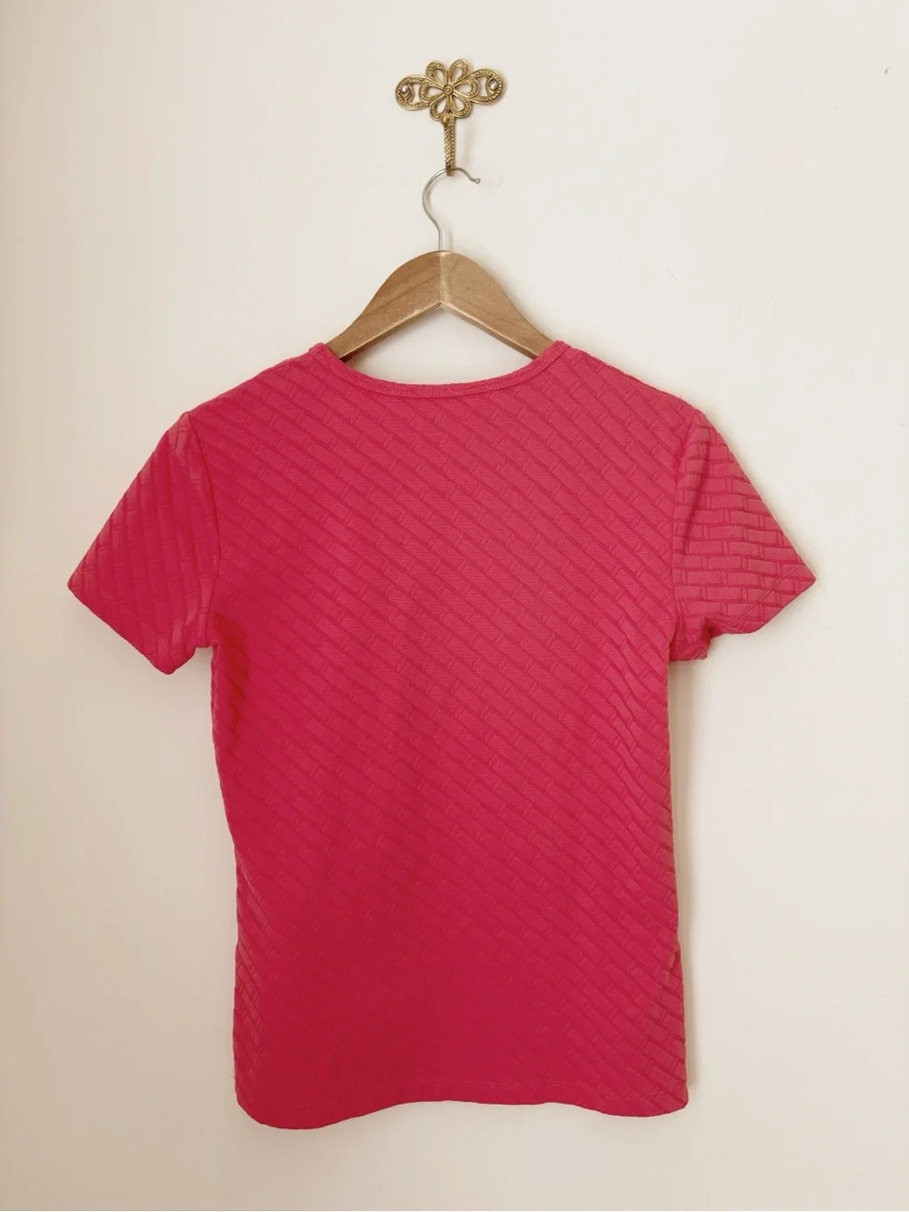 J. McLaughlin Coral Quilted Allie Short Sleeve Tee Medium Coastal Summer - Picture 4 of 8